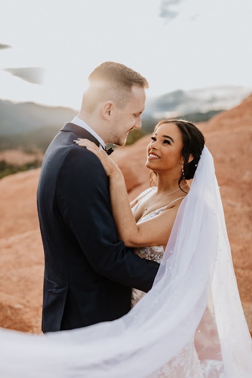 April Joy Beauty, hair & makeup artist in Colorado