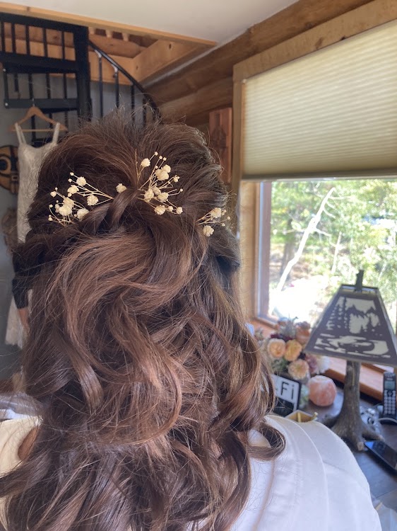 Estes Park Salon, hair & makeup artist in Colorado
