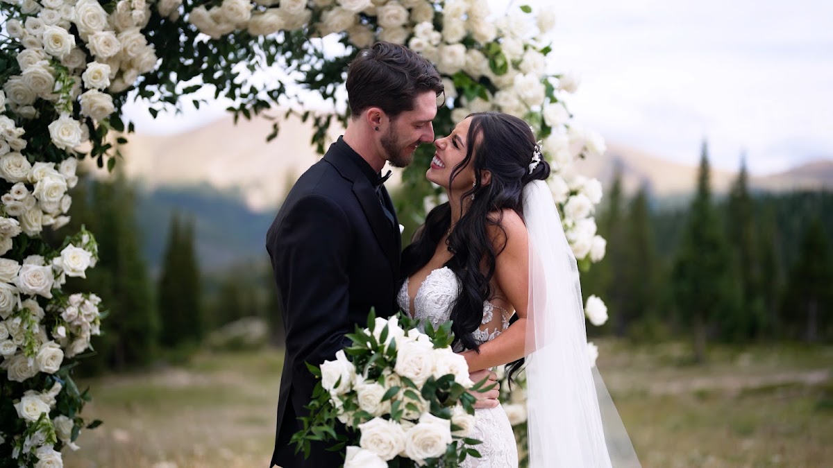 Majestik Weddings, photographer in Colorado