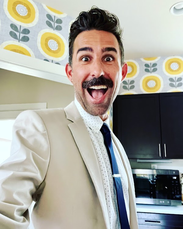 Officiant Phil Gallagher, officiant in Colorado