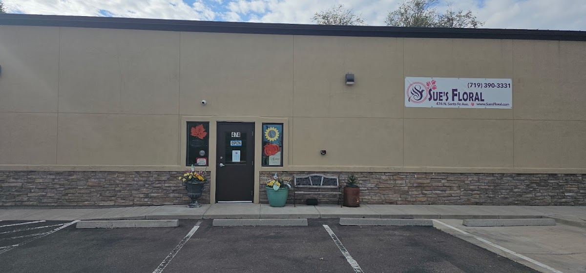 Sue's Floral Fine Art Gifts & Flower Delivery, florist in Colorado