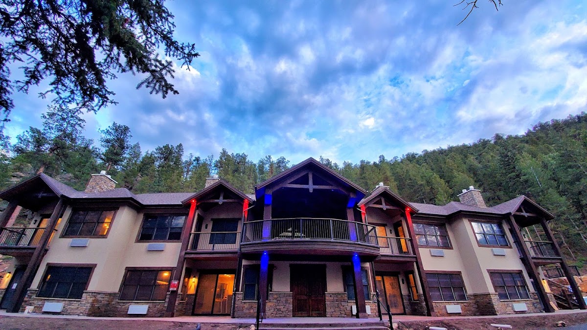 The Inn on Fall River | Fall River Cabins, venue in Colorado