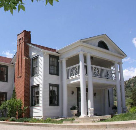Willow Ridge Manor, venue in Colorado